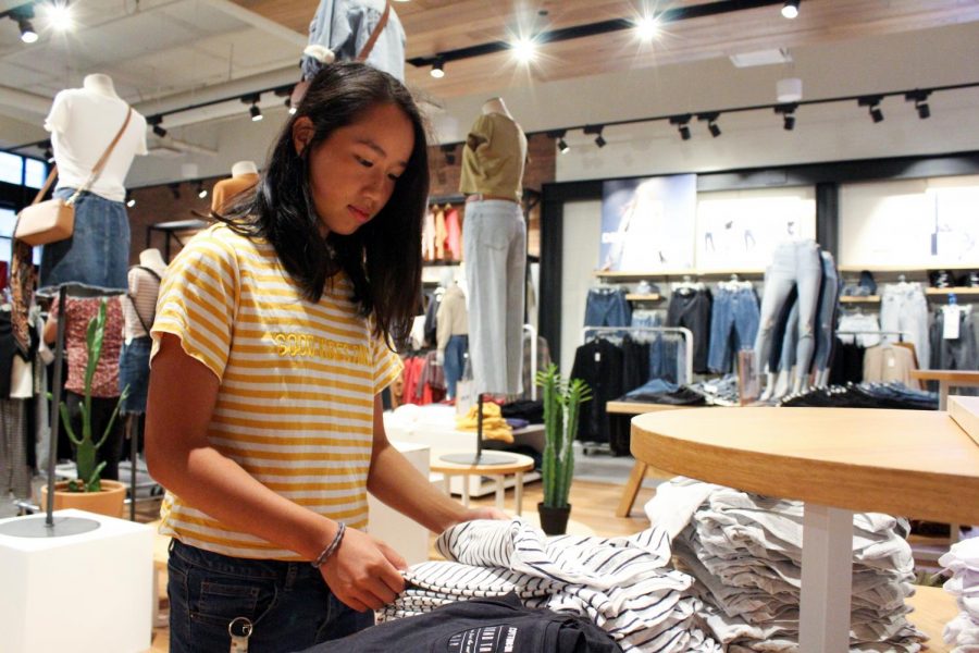 THE DEVIL WEARs POLYMERS: Senior Ally Chao shops at Cotton On.