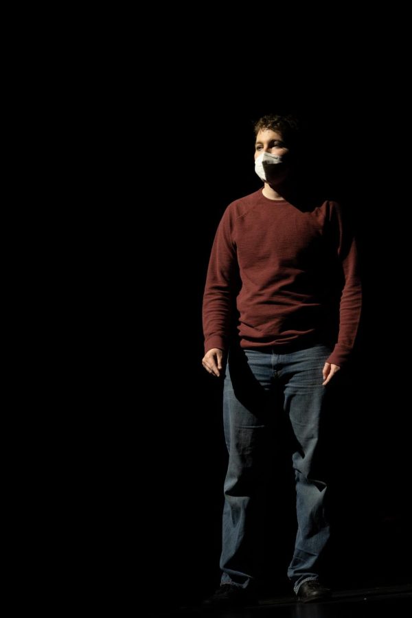 3.14: Performer Charlie Comer sings “Pi,” a song that highlights the phenomenon of an undefined yet absolute argument. 