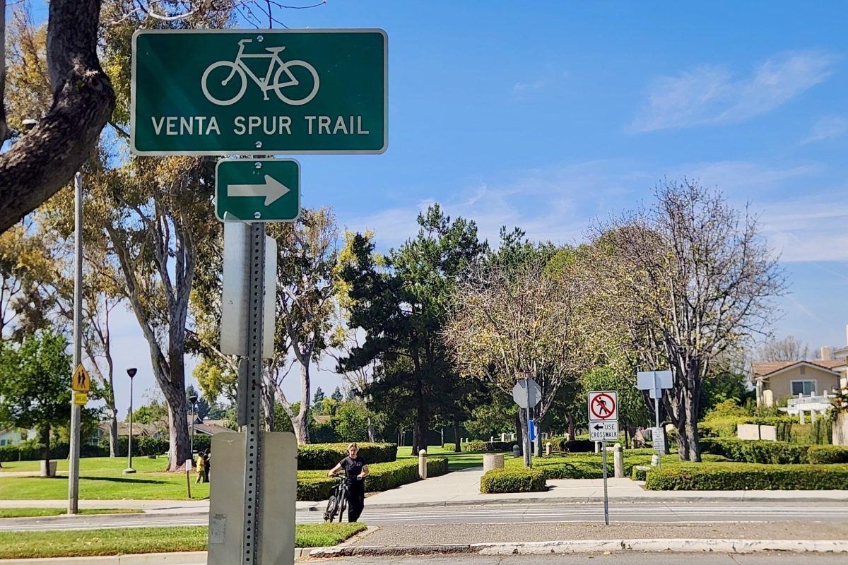 A SIGN OF IMPROVEMENT: The Westwood intersection with the Venta Spur Trail requires cyclists and pedestrians, including many Sierra Vista Middle School students, to go on the sidewalk and cross the road at nearby unsignalized crosswalks—a rule not always followed.